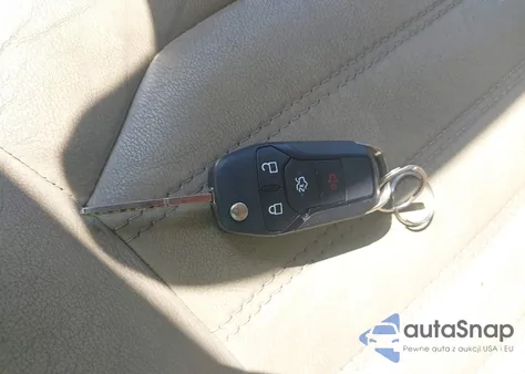 2013 Ford Fusion Se z USA, uszkodzony, nr VIN 3FA6P0HRXDR319510